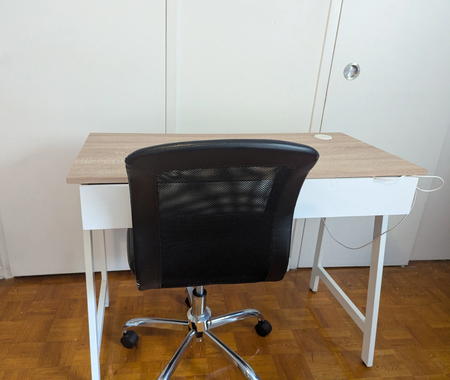 Modern Wooden Desk with Black Office Chair