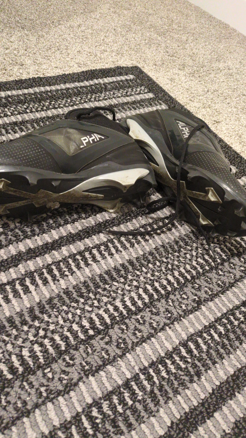 Nike Alpha Menace 4 Pro Football Cleats - photo 3