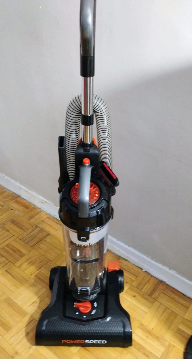Eureka PowerSpeed Bagless Upright Vacuum Model: NEU180