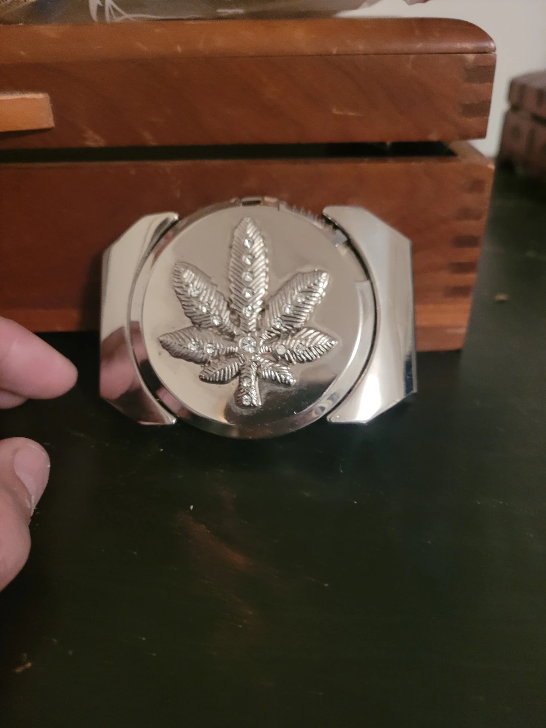 Silver Leaf Belt Buckle lighter - photo 3