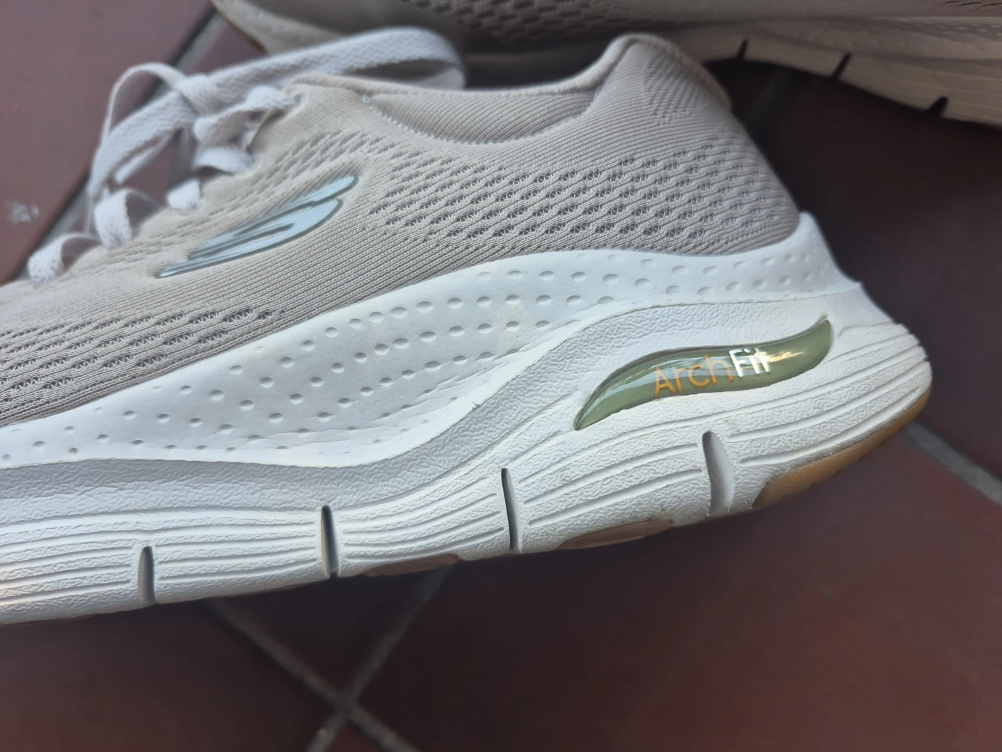 Skechers Arch Fit Women's Sneakers - Size 8 - photo 4
