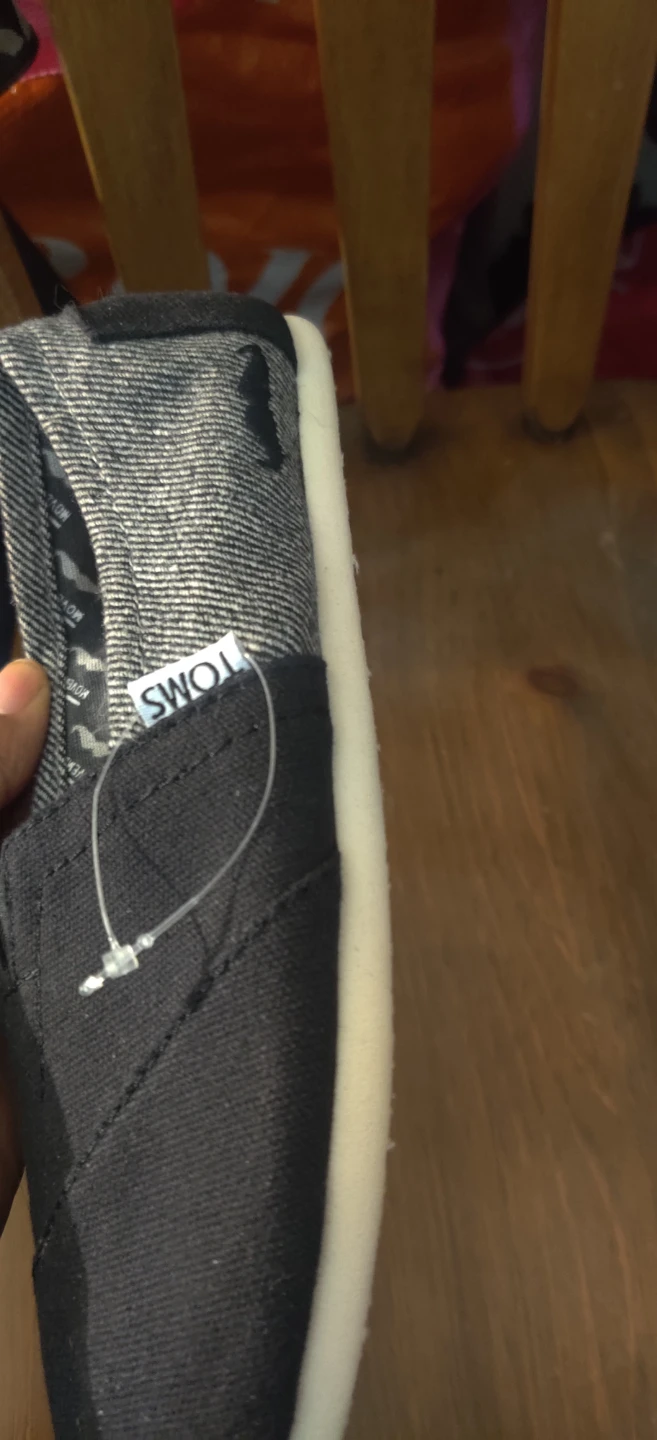 TOMS Classic Slip-on Shoes - photo 2