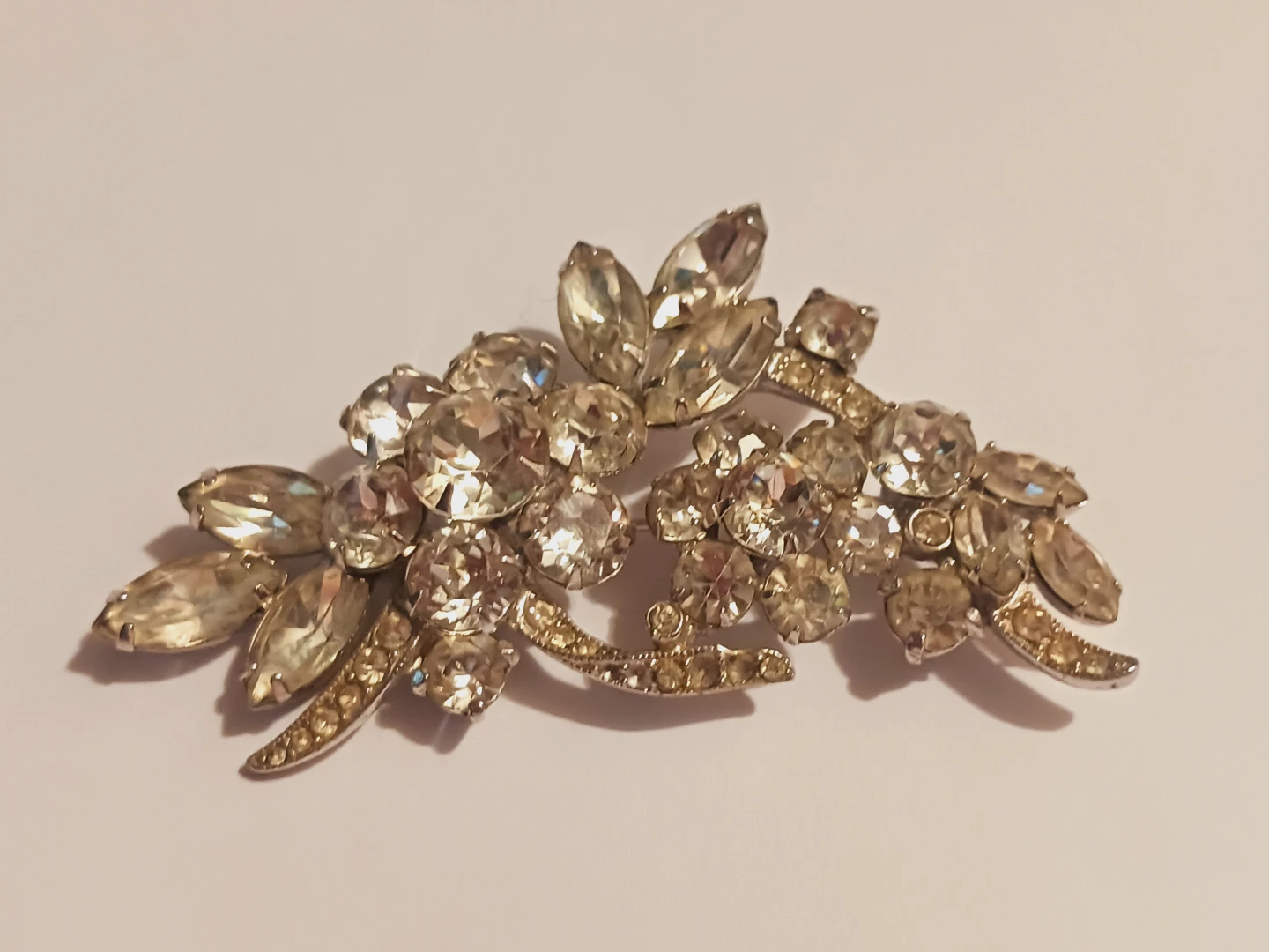 EISENBERG ICE Signed Austrian Crystal Floral Brooch - photo 2
