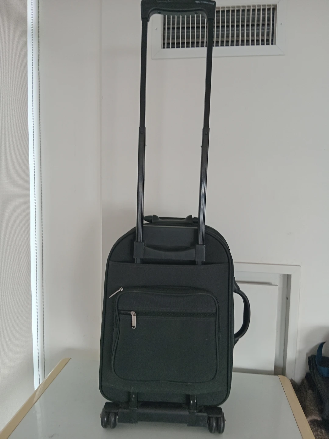 Pierre Cardin rolling suitcase - photo 3