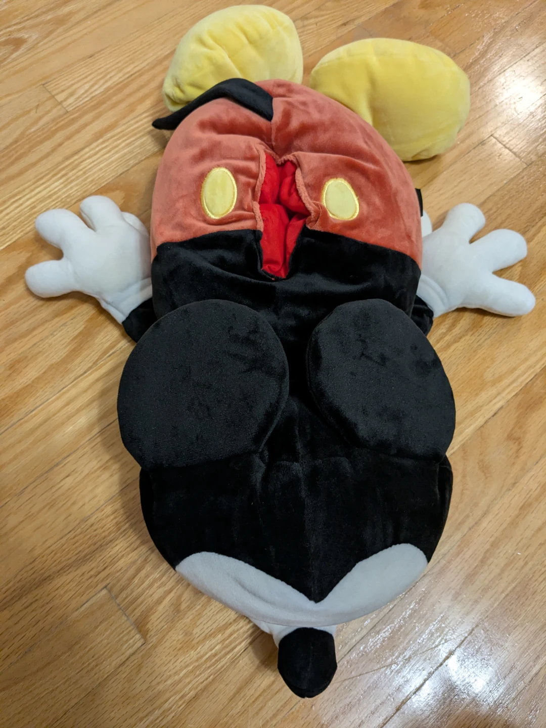 Disney Mickey Mouse Tissue Case Plush
