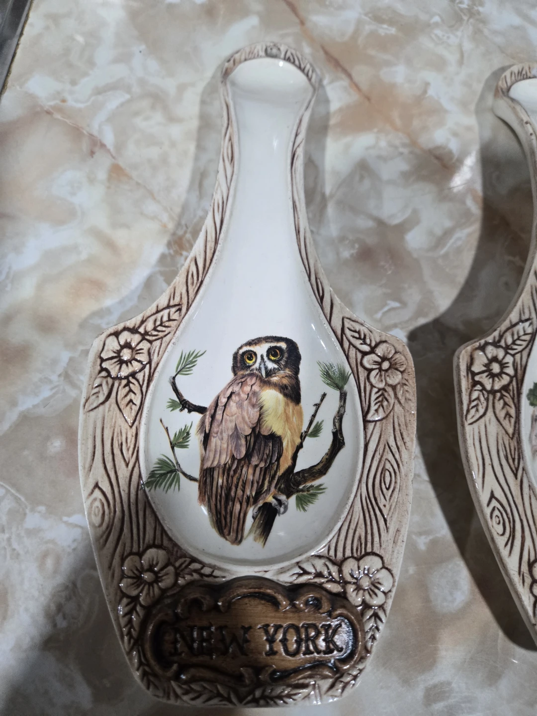 2 Vintage Treasure Craft New York Owl Spoon Rests - photo 2