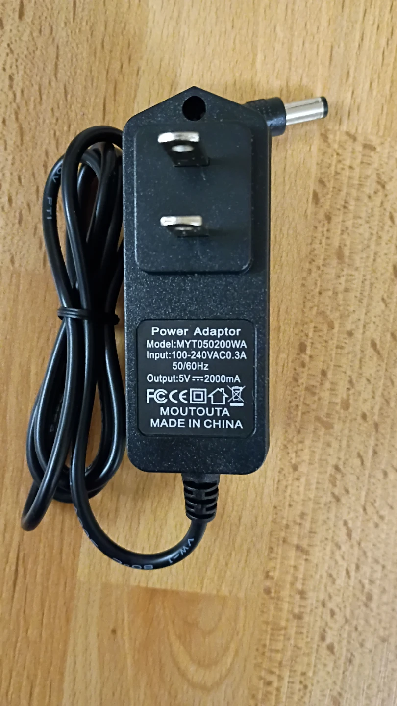 Power Adapter 5V 2000mA