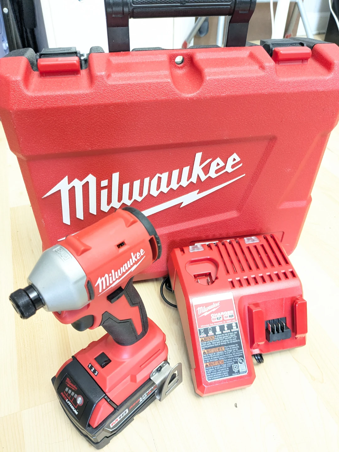 M18 Milwaukee ULTRA COMPACT 3-speed Impact Drill Combo - photo 4