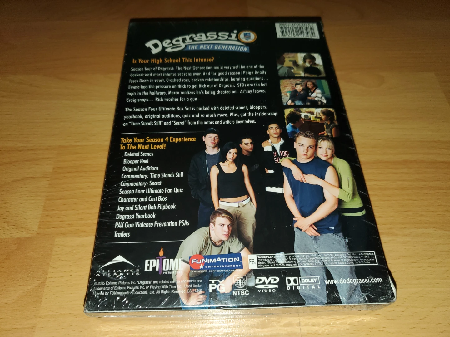 Sealed - Degrassi: The Next Generation Season 4 DVD Box Set - photo 2