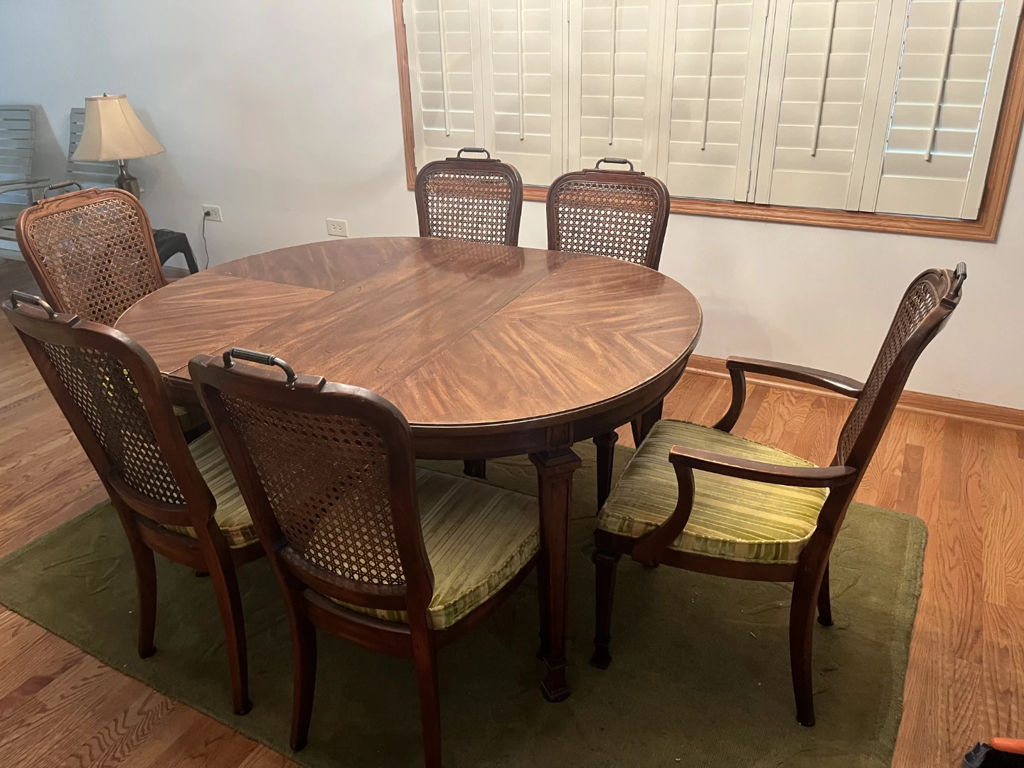 Dining set