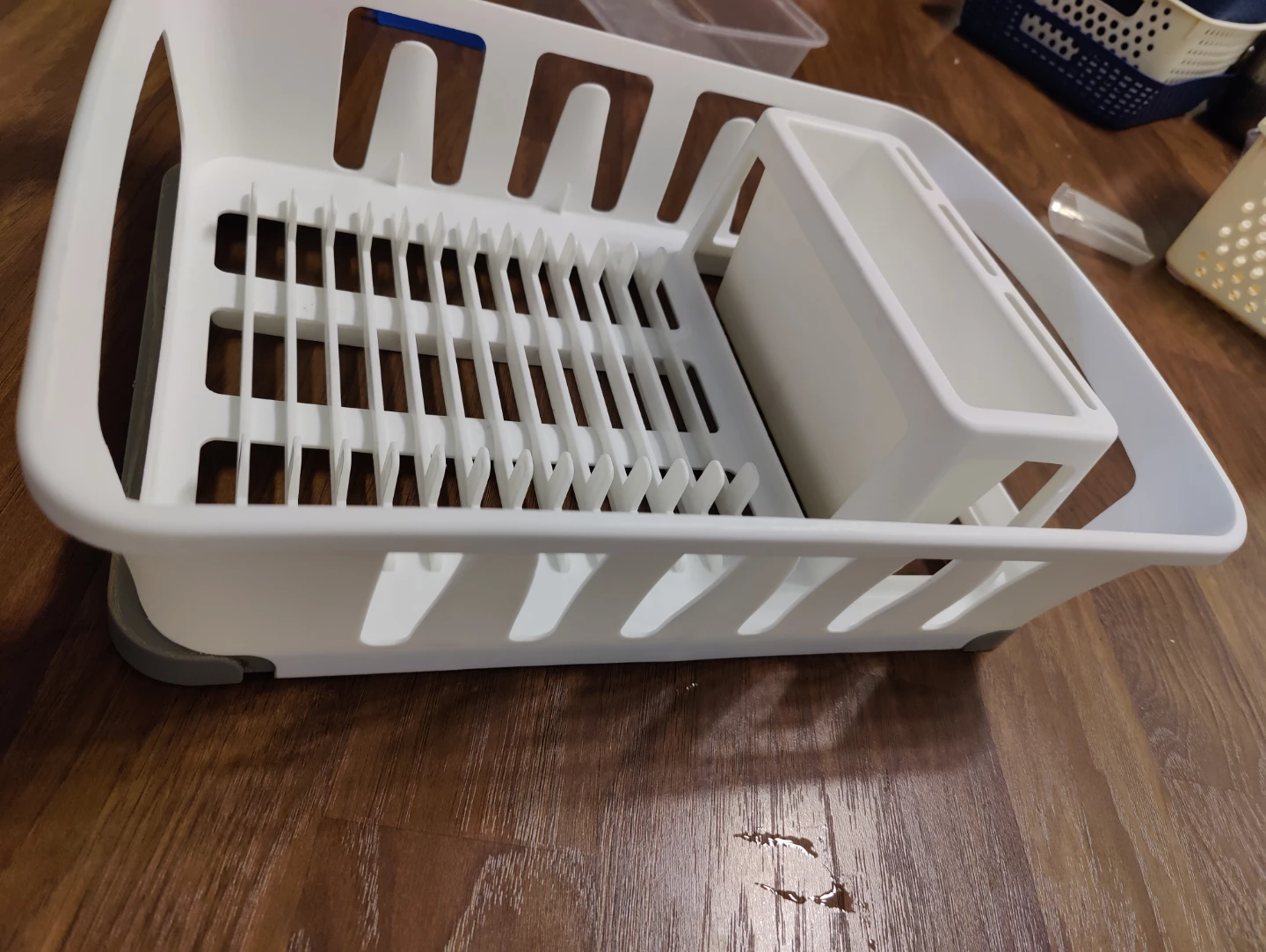 White Plastic Dish Drying Rack - photo 2