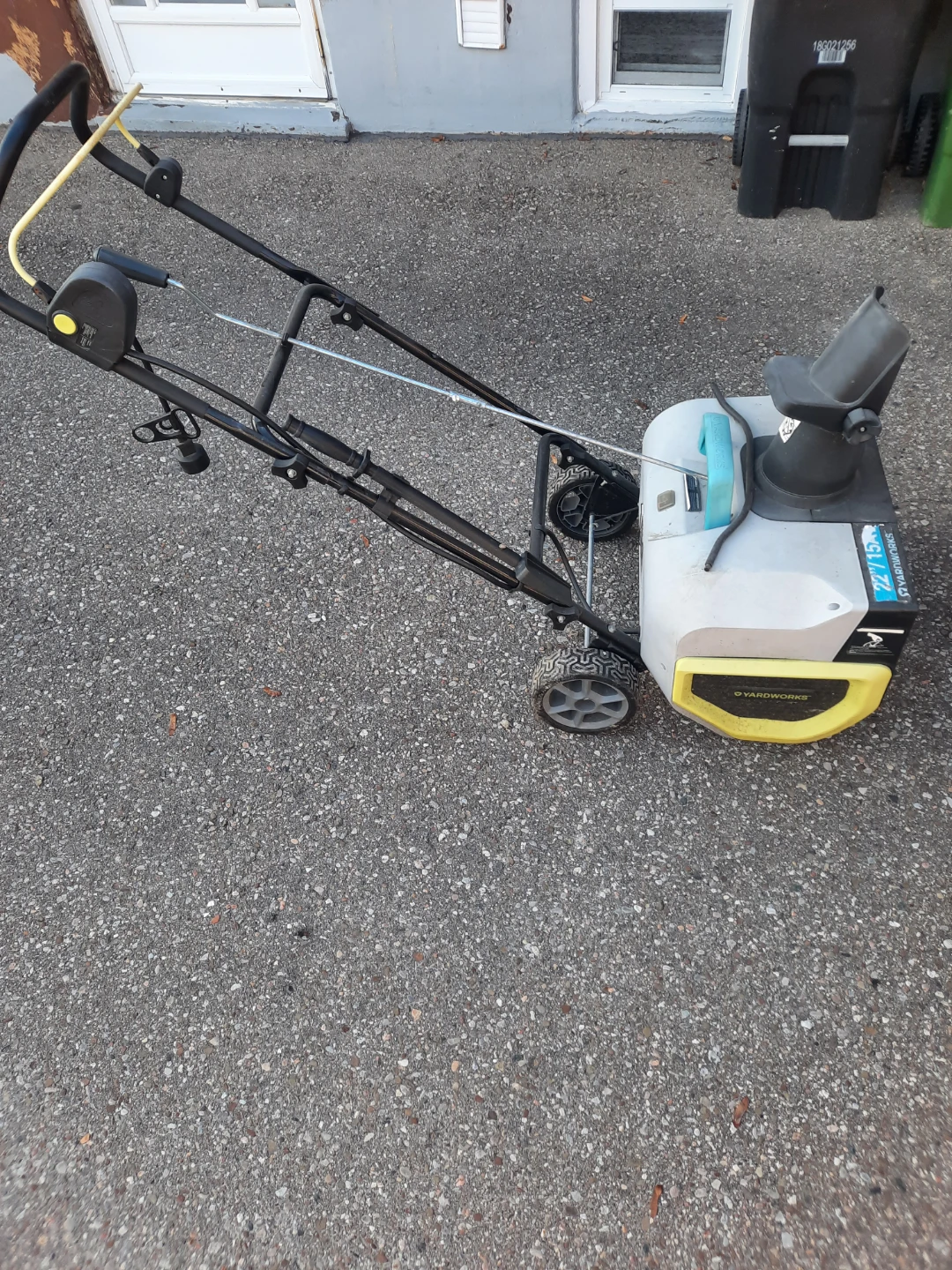 Electric snowblower - photo 3