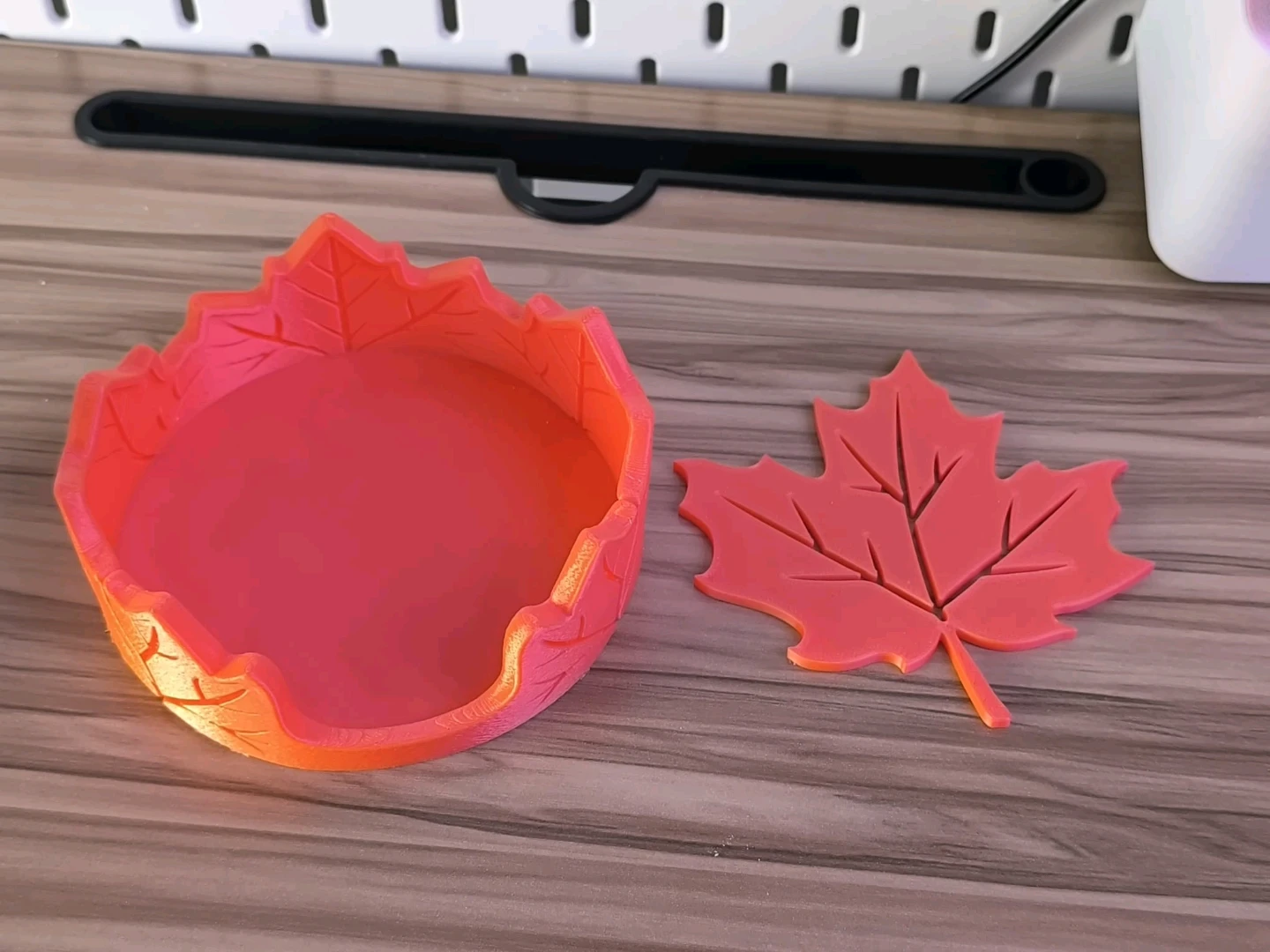 Assorted Canadian Themed 4pc Coasters - photo 5