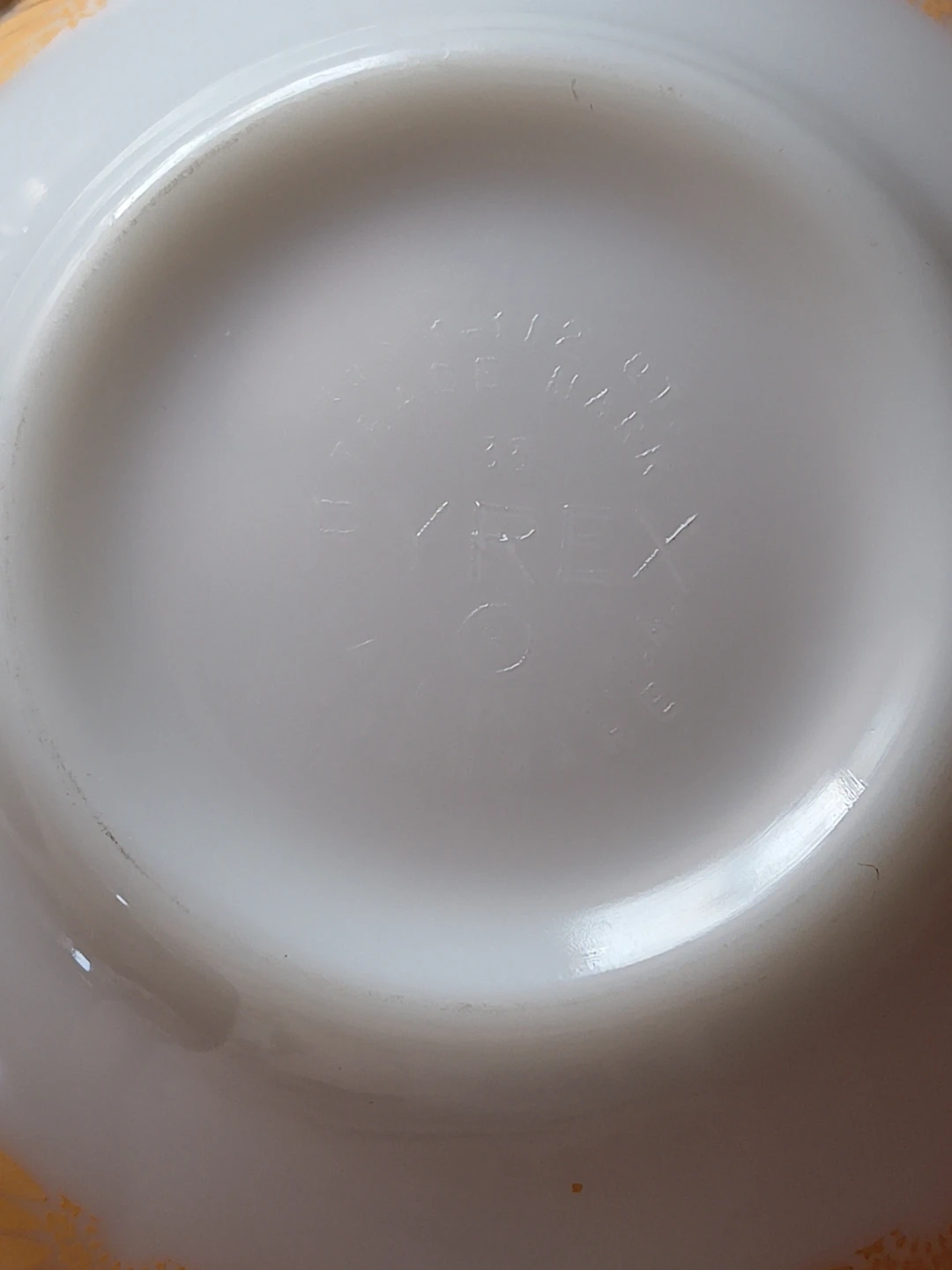 Vintage Pyrex Sunflower Mixing Bowl - photo 3