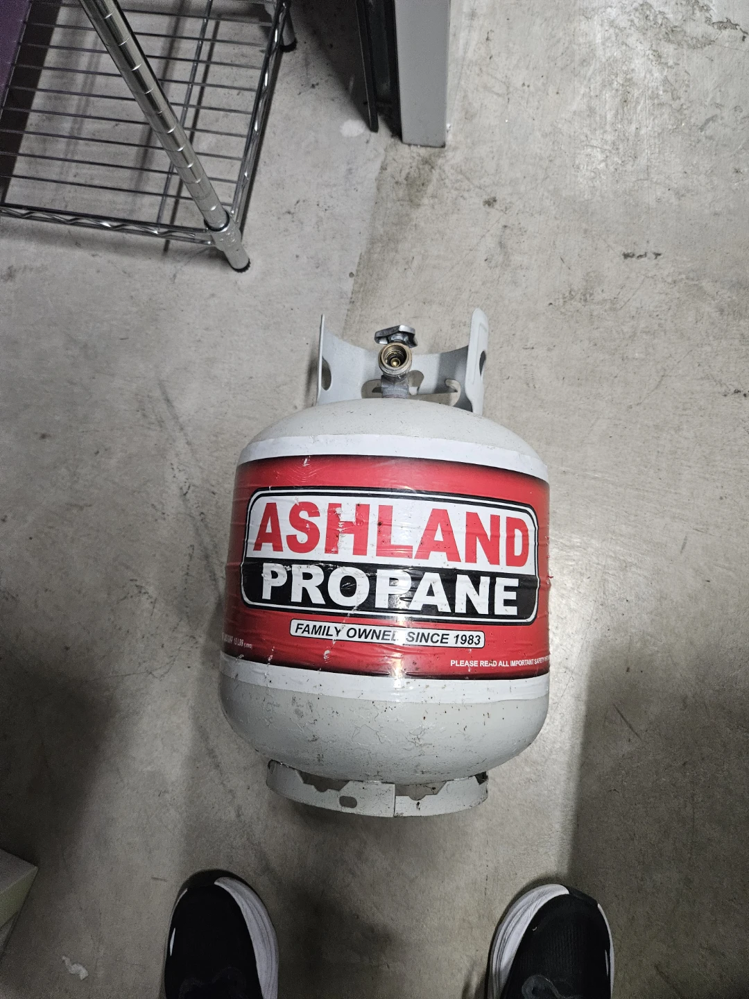 Ashland Propane Tank, empty - photo 2