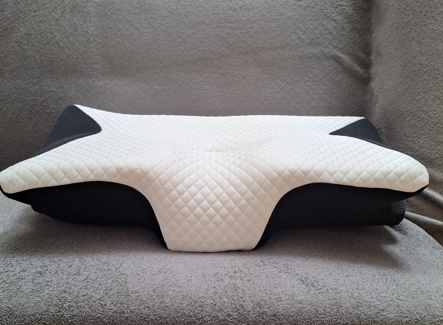 Contour Ergonomic Memory Foam Pillow - photo 2