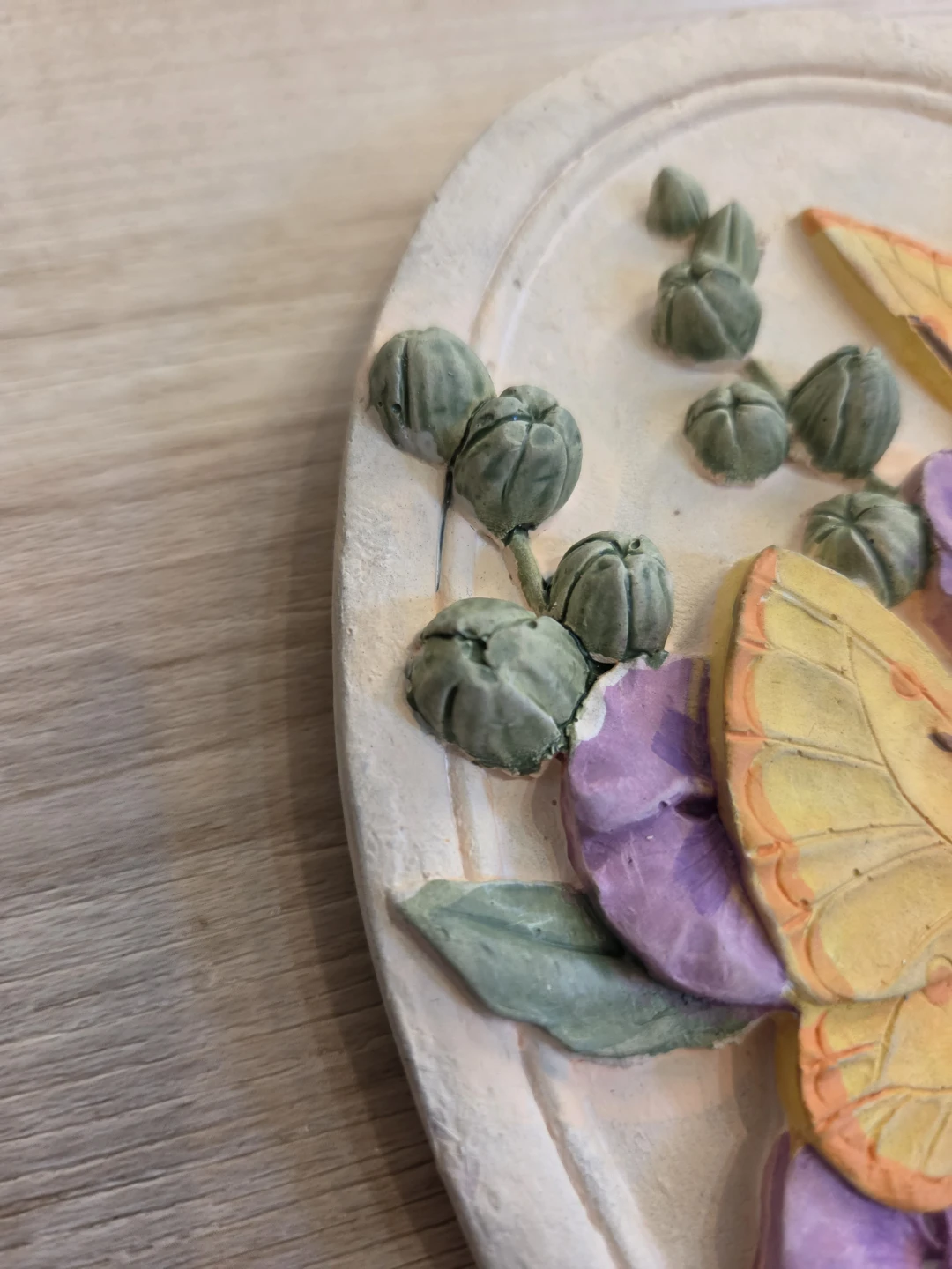 Set of 3 Oval Floral Butterfly Wall Plaques - photo 5