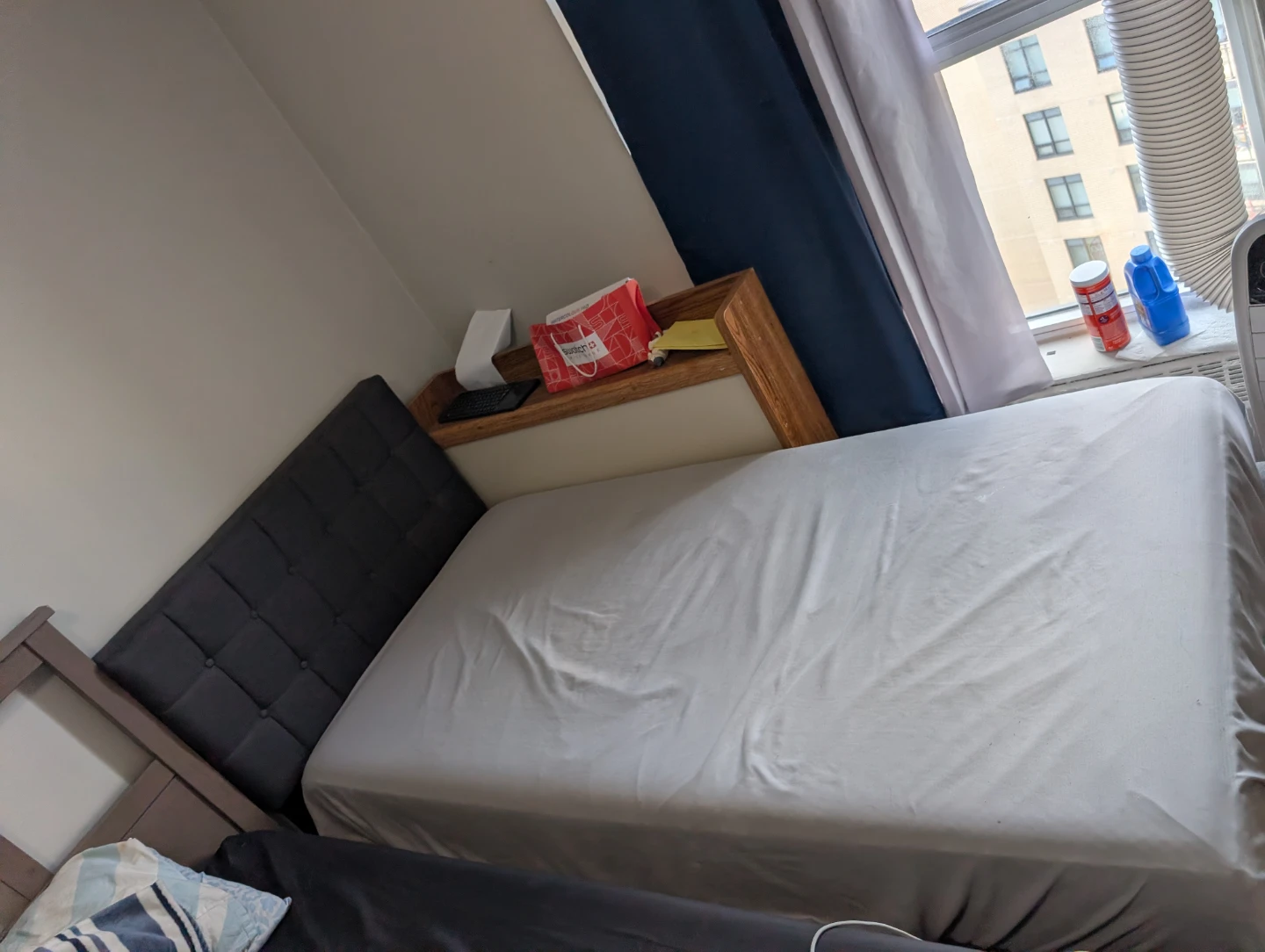 Twin bed frame
