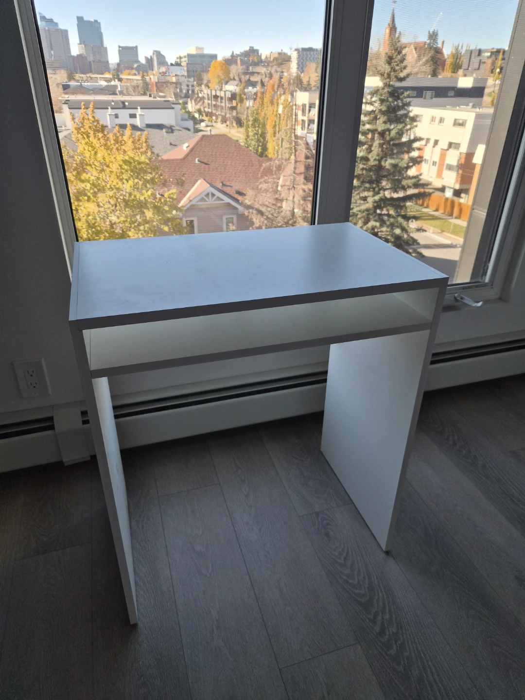 IKEA TORALD White Desk – Like New Condition