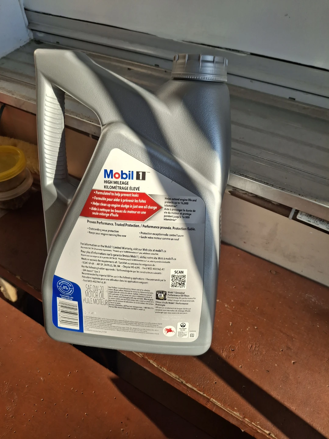 Mobil 1 High Mileage 0W-20 Motor Oil 4.73L - photo 2