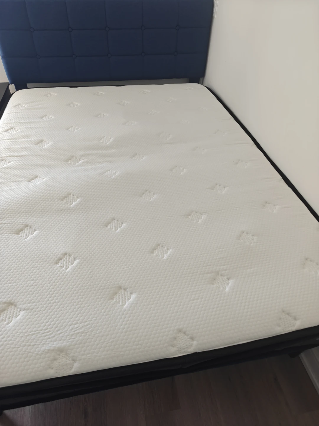 Full sized Mattress - photo 3