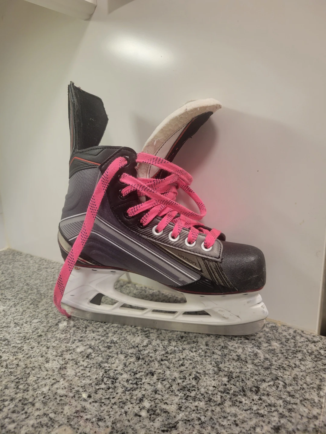 Bauer Vapor X600 Ice Skates - Size EUR 38.5