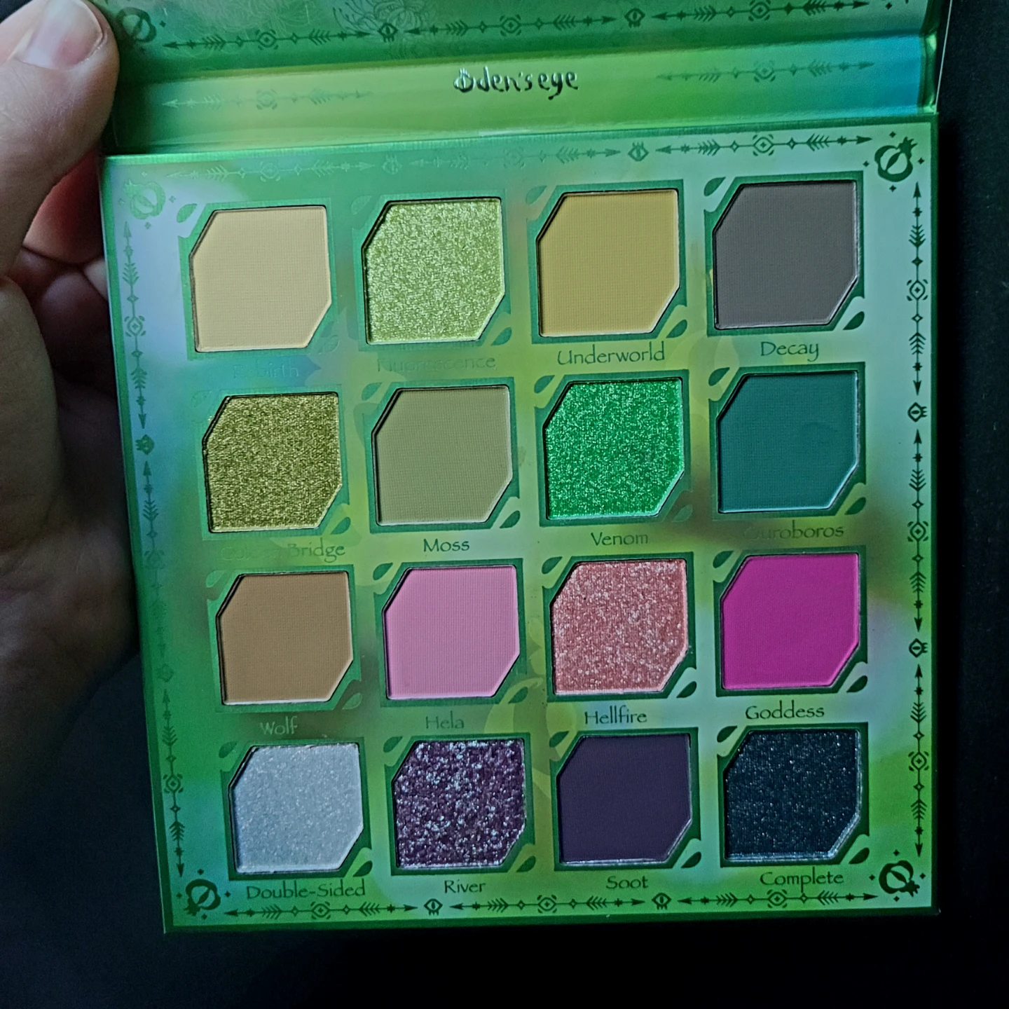 Oden's Eye x Angelica Hela Eyeshadow Palette - photo 2