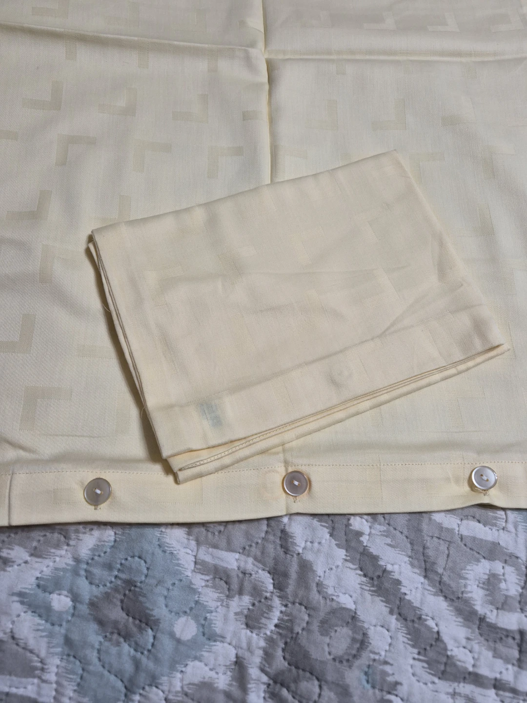 Beautiful Vintage Pair of Pillow Covers  29" x 19" - photo 5