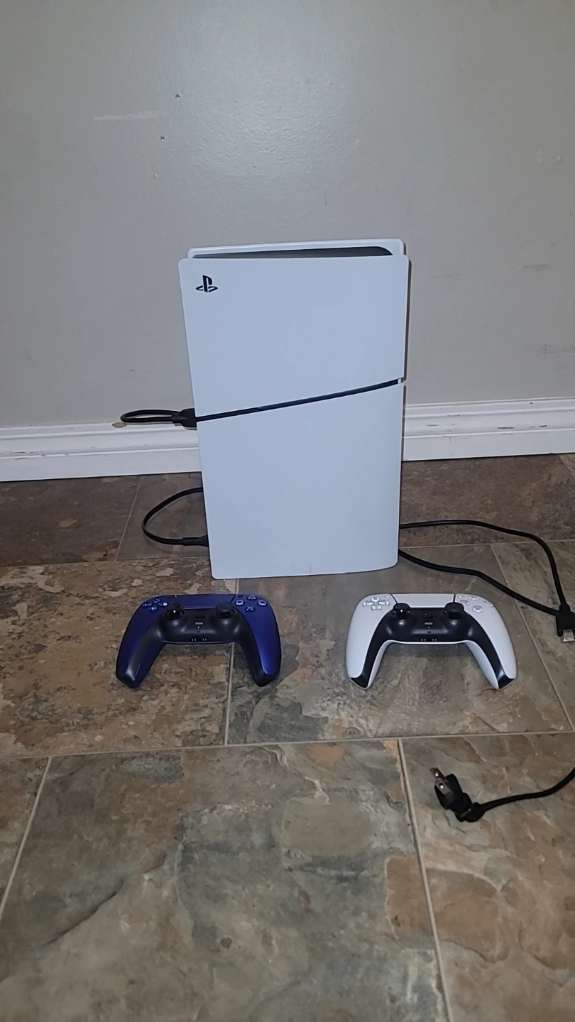 PlayStation 5 Console with Two DualSense Controllers - photo 3