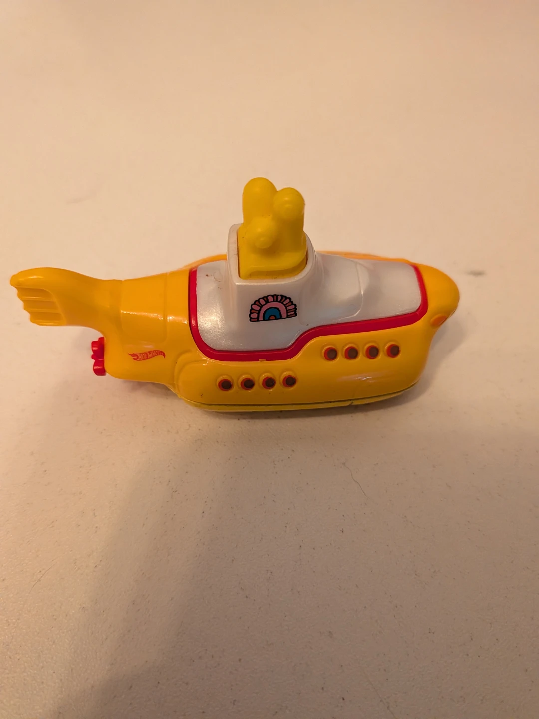Hot Wheels Yellow Submarine Die-cast Toy - photo 2