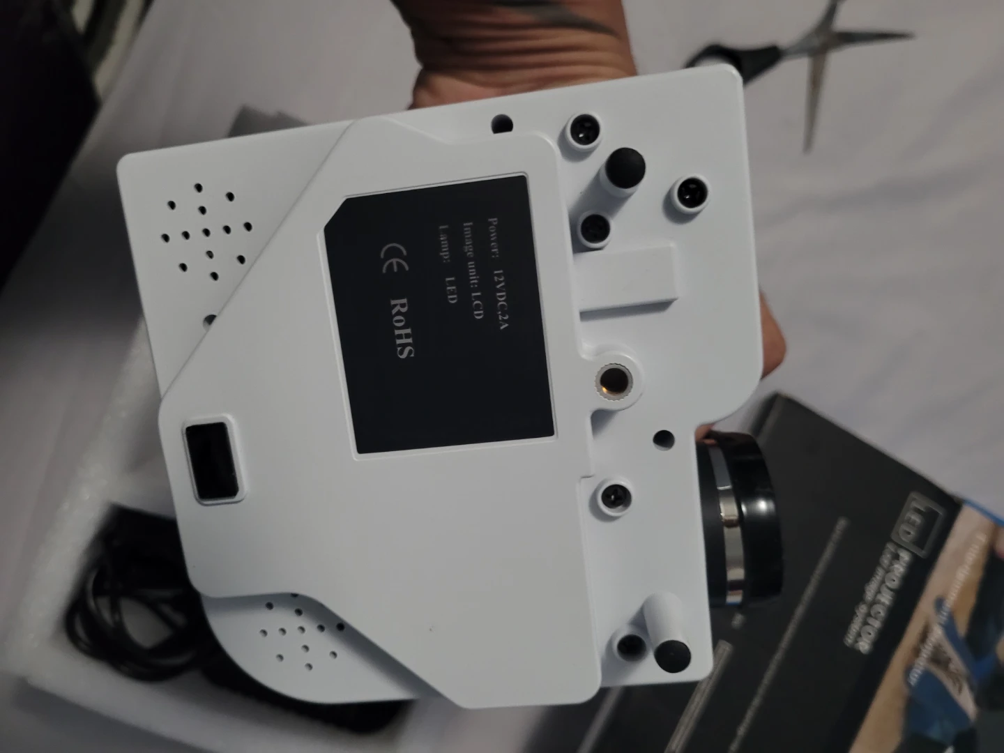 LED Projector with Remote - photo 4