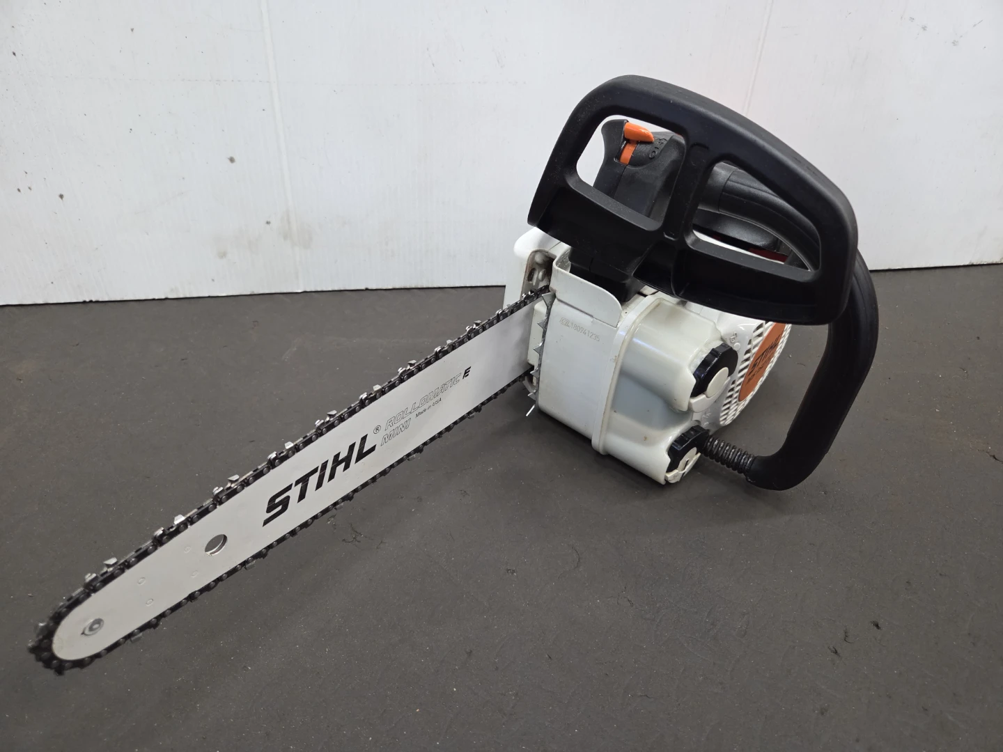 (Like New) Stihl top handle chainsaw - photo 3