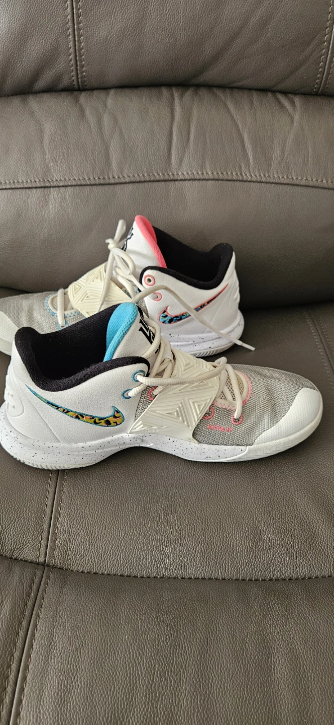 Nike Kyrie Flytrap 3 "South Beach - photo 3