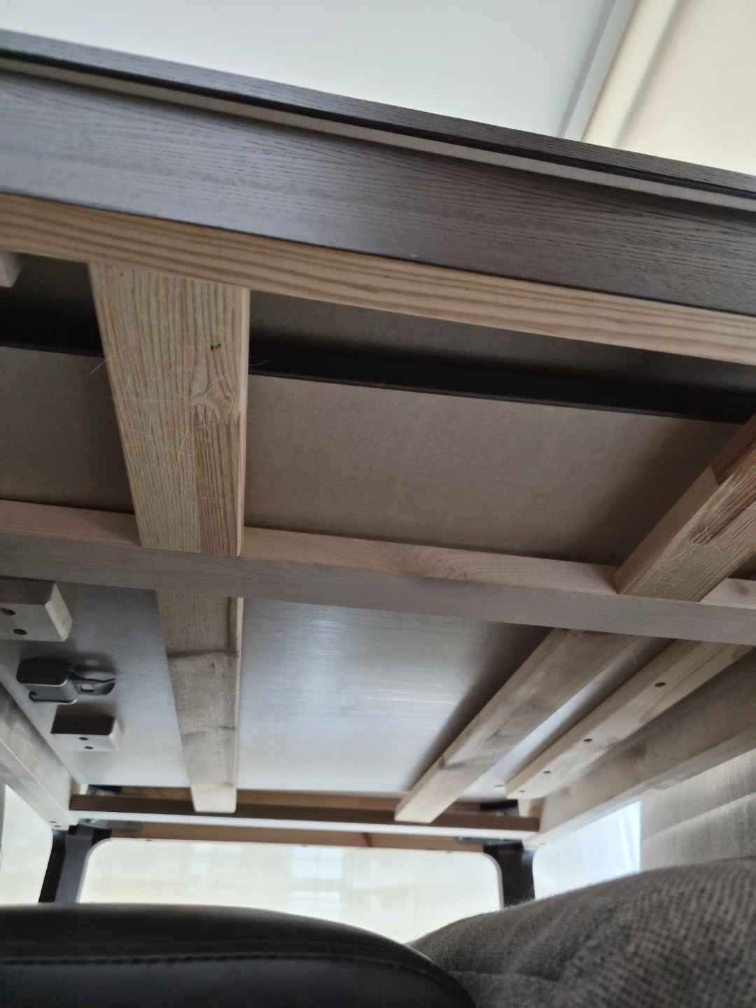Ikea Vihals Extendable Dark Wood Dining Table - photo 2