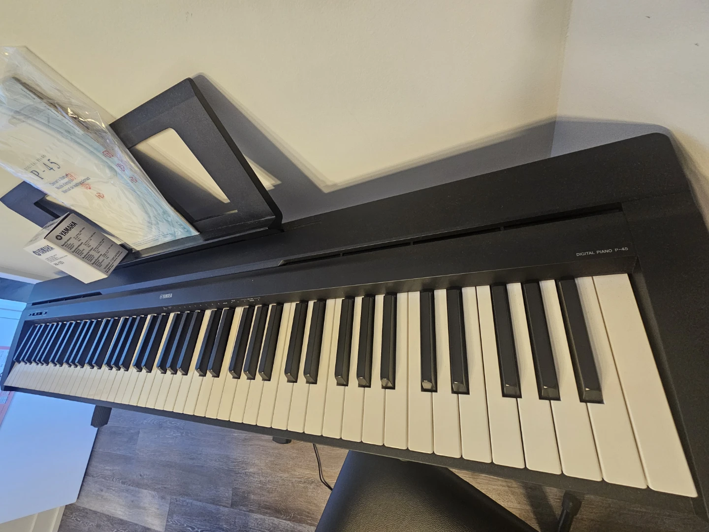 Yamaha P-45 Digital Piano Bundle - Excellent Condition - photo 2
