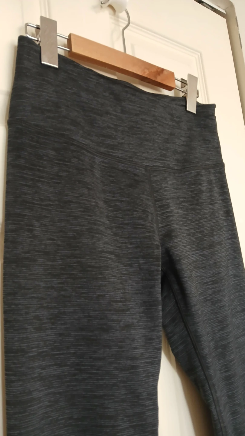 Mondetta dark grey leggings with zipper pocket, size S - photo 3