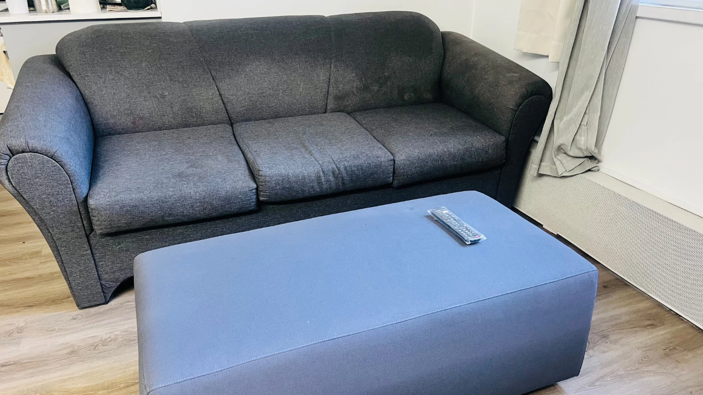 Large grey fabric ottoman and 3 seater and 2 seater sofa - photo 2