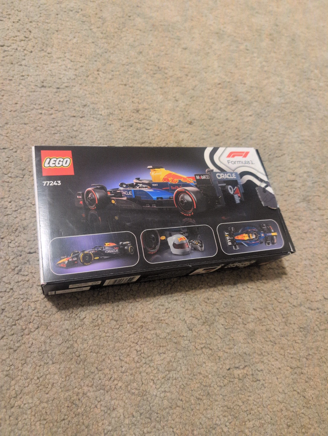 LEGO Speed Champions Oracle Red Bull Racing F1 77243 - photo 2