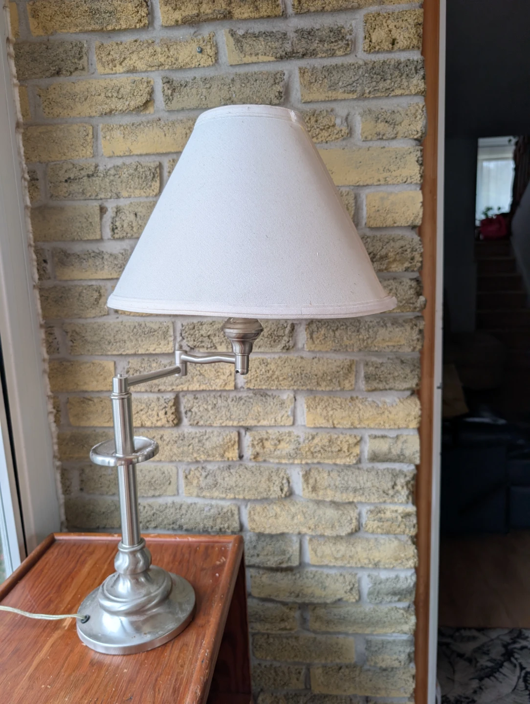Set of two adjustable brushed nickel table lamps - photo 4