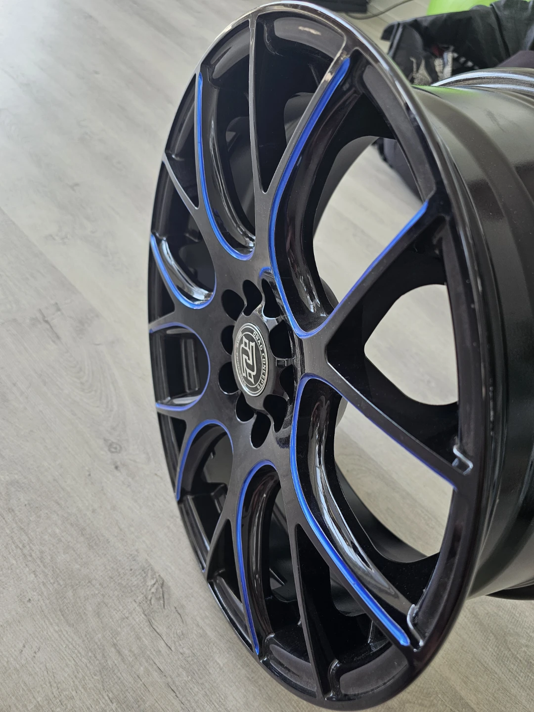 Aluminum Alloy Rims 17"X&7.5" 4EA/SET, $360/SET - photo 5