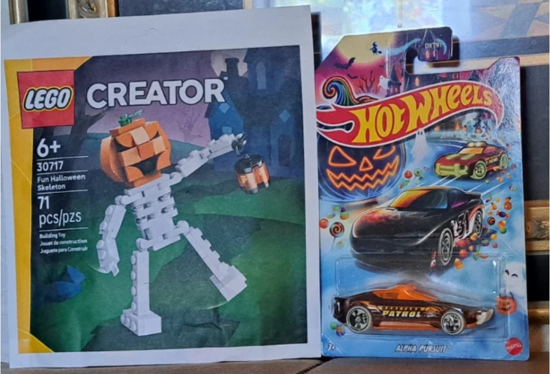 LEGO Creator Fun Halloween Skeleton & Hot Wheels Car/FREE COUPON