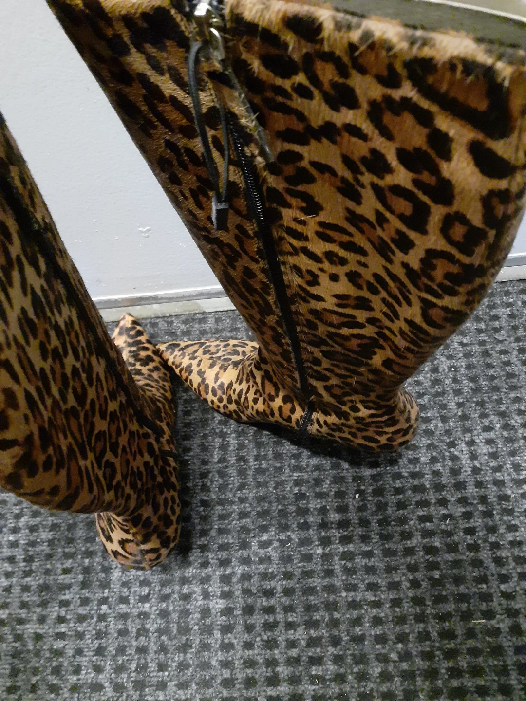 Zara Leopard Print Knee-High Boots Size 10 - photo 4