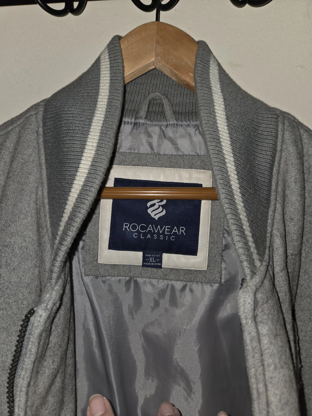 Rocawear Varsity Wool & Faux Leather Jacket in a Men's XL - photo 3