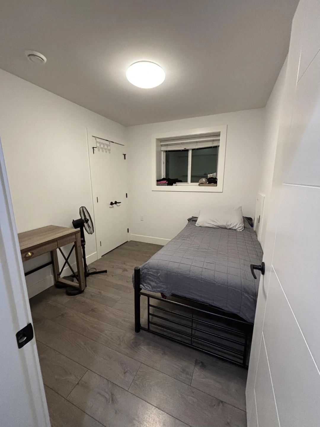 Basement suite for Lease in Burnaby - photo 5
