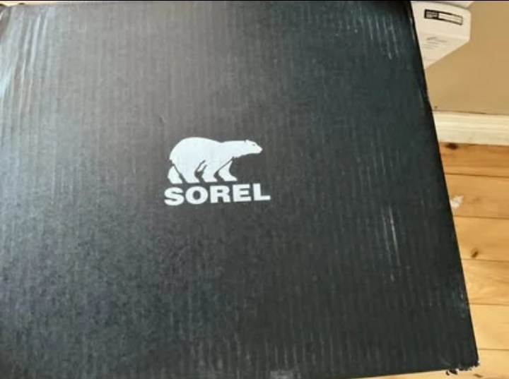 SOREL. New in box with price tag. Size 5.5 Black - photo 5