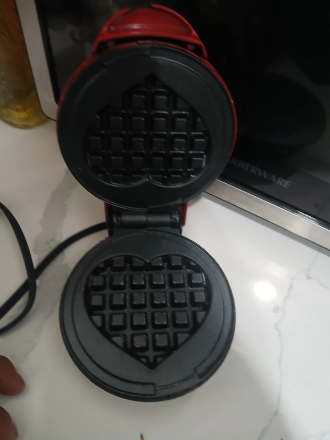 Dash Heart Mini Waffle Maker - photo 3