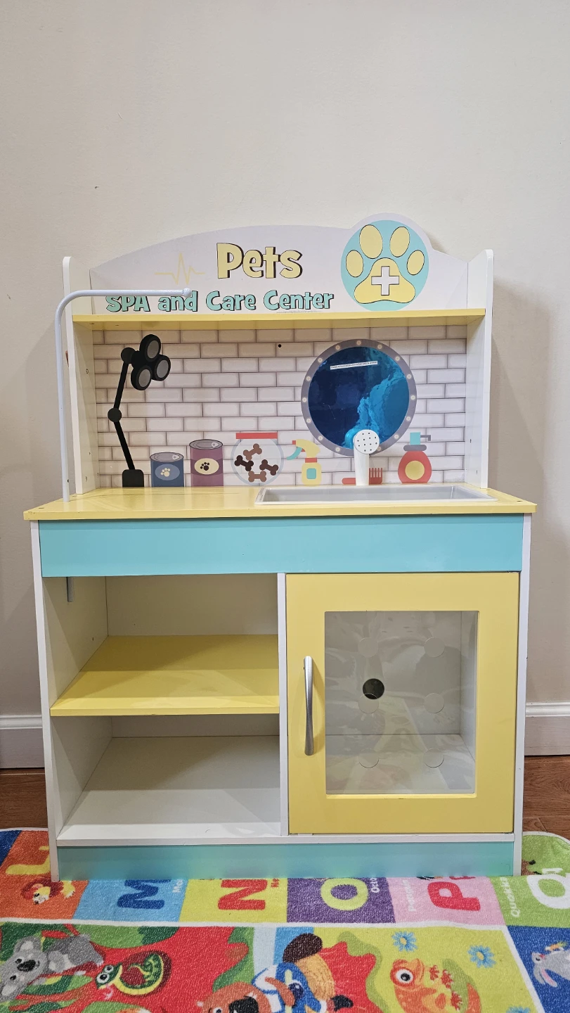 Kids Pets Spa and Care Center Play Set