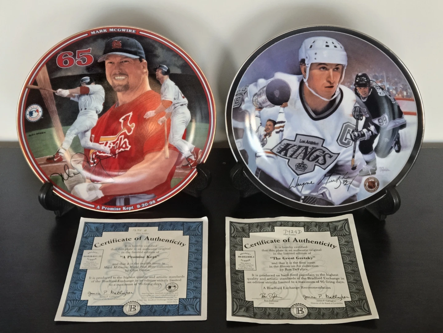 Vintage Wayne Gretzky & Mark McGwire Collector Plates