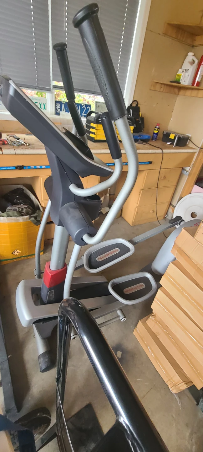 Freemotion Elliptical Trainer