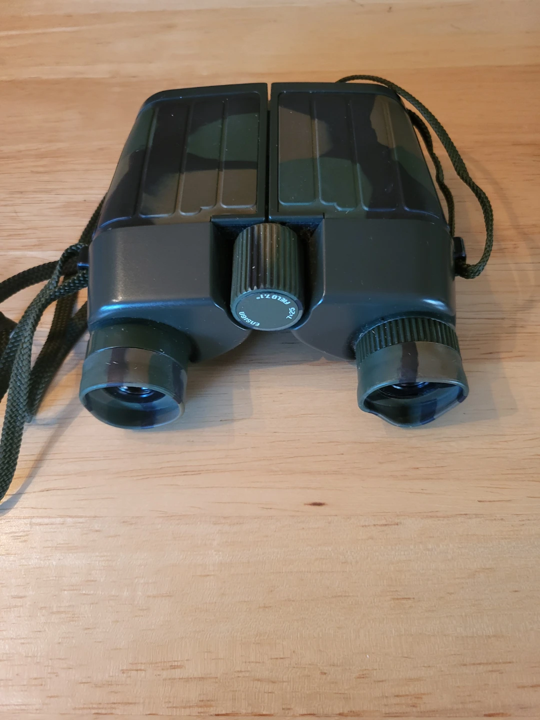 Bushnell Ensign 7x25 Binoculars